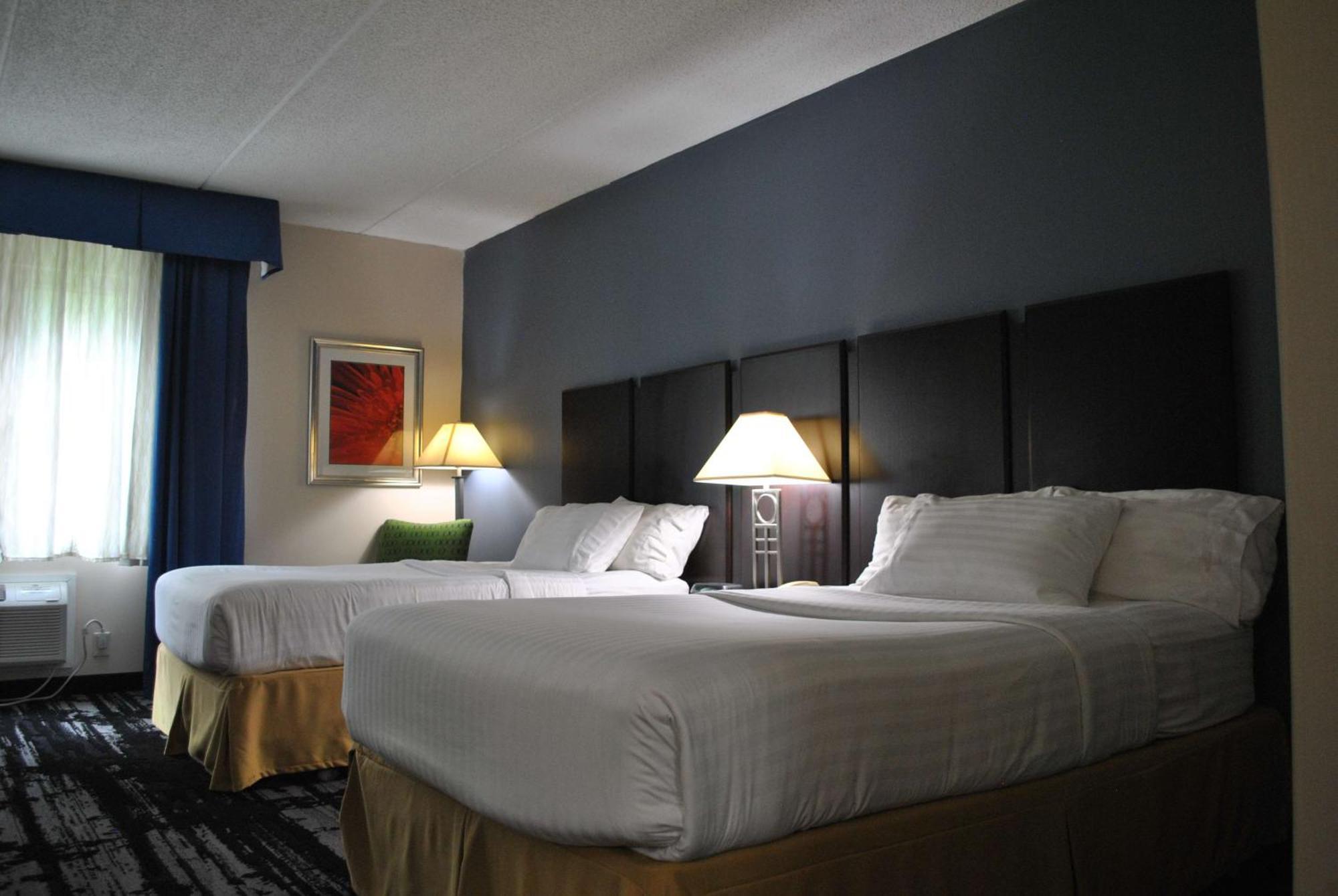 Best Western Owego Inn מראה חיצוני תמונה