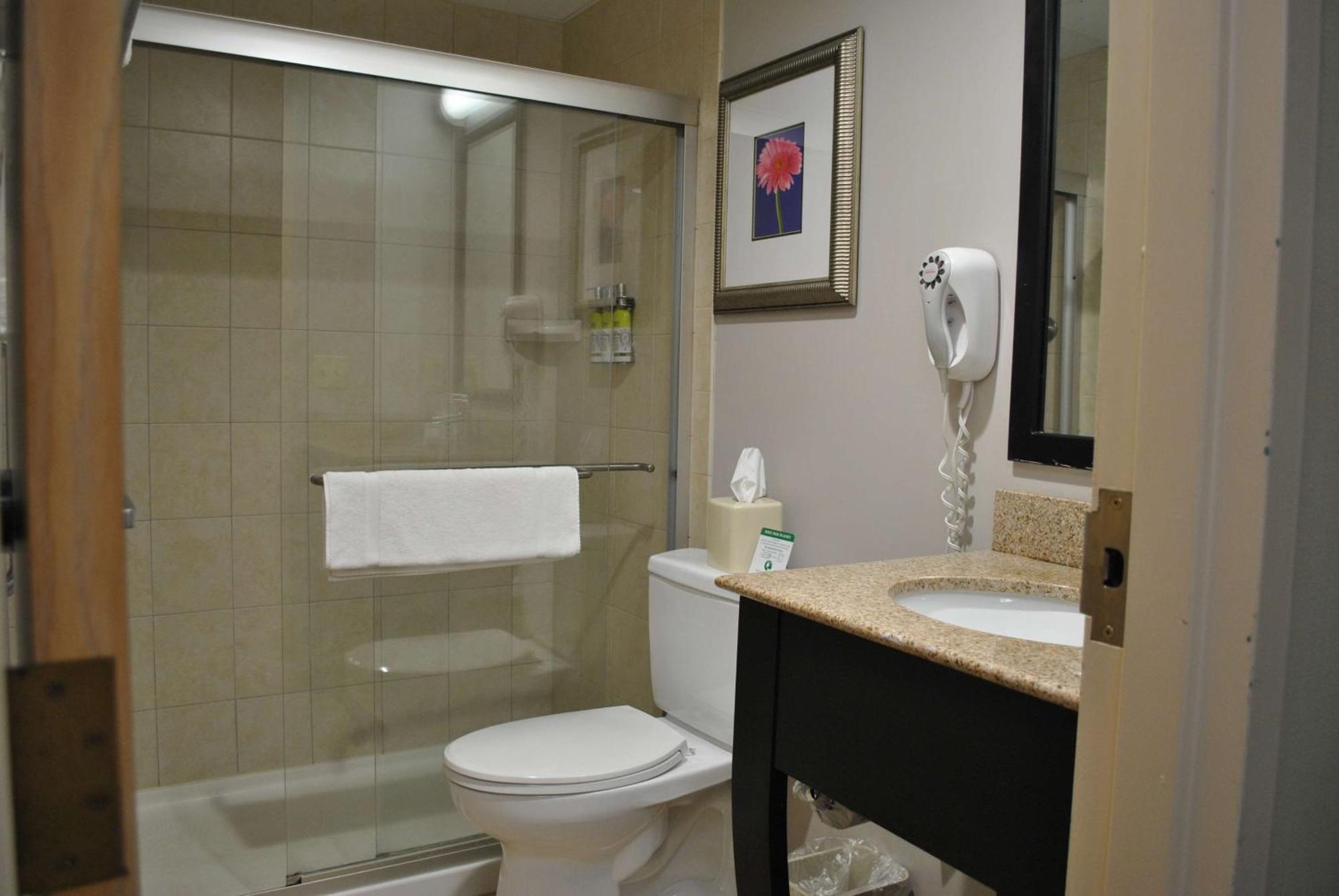 Best Western Owego Inn מראה חיצוני תמונה