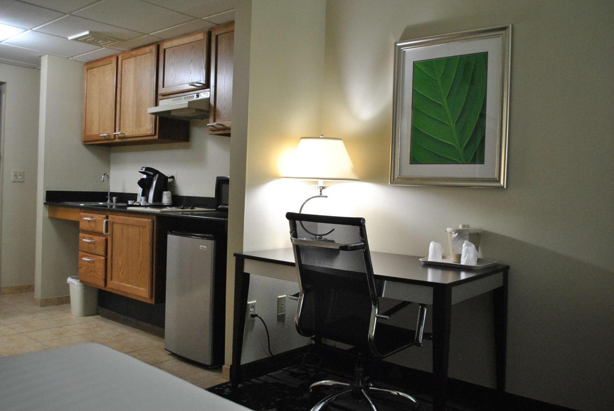 Best Western Owego Inn מראה חיצוני תמונה
